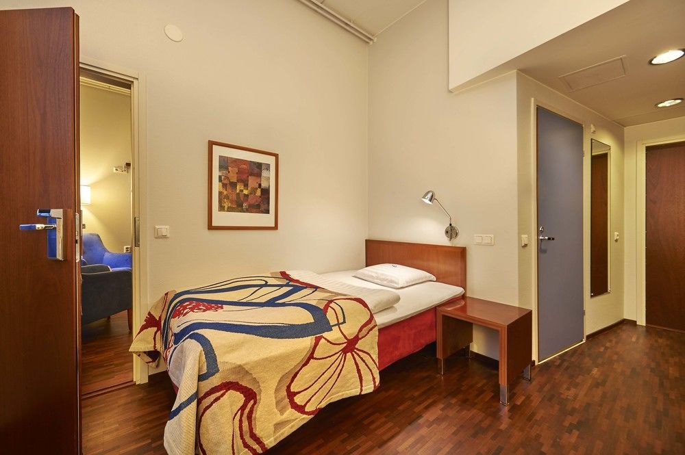 Hotel Scandic Helsinki Aviapolis 4*
